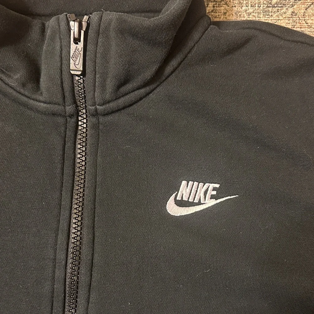 Nike Women’s Black Zip-Up Sweatshirt - Picture 2 of 5